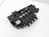 Mercedes W177 A250E 18-22 Relais Batterieklemmpunkt Sicherungen Mercedes W177 A250E 18-22 26.03.2021 gebraucht Vorschau 6