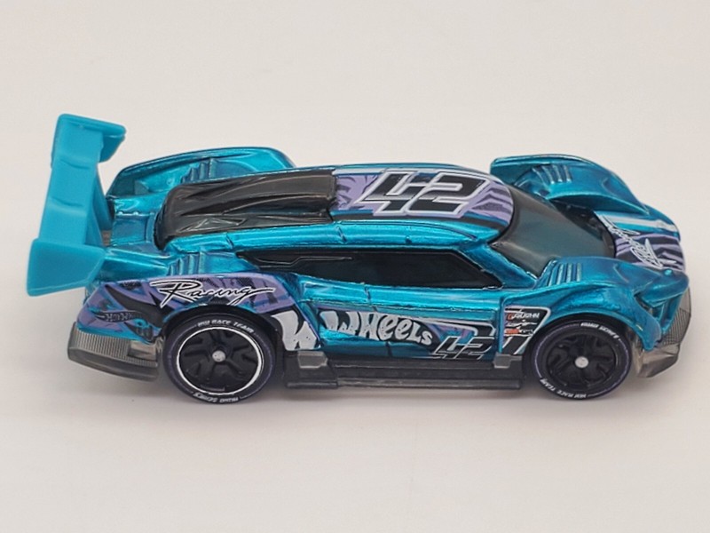 Hot Wheels ID Smart Track Kit Exclusive Super Blitzen