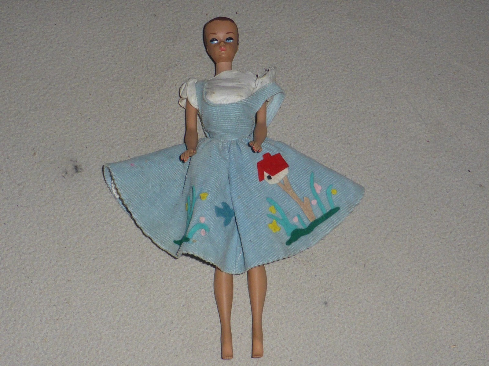 VINTAGE 1963 BARBIE FASHION QUEEN DOLL W FRIDAY NITE DATE VINTAGE 1963 BARBIE FASHION QUEEN DOLL W FRIDAY NITE DATE