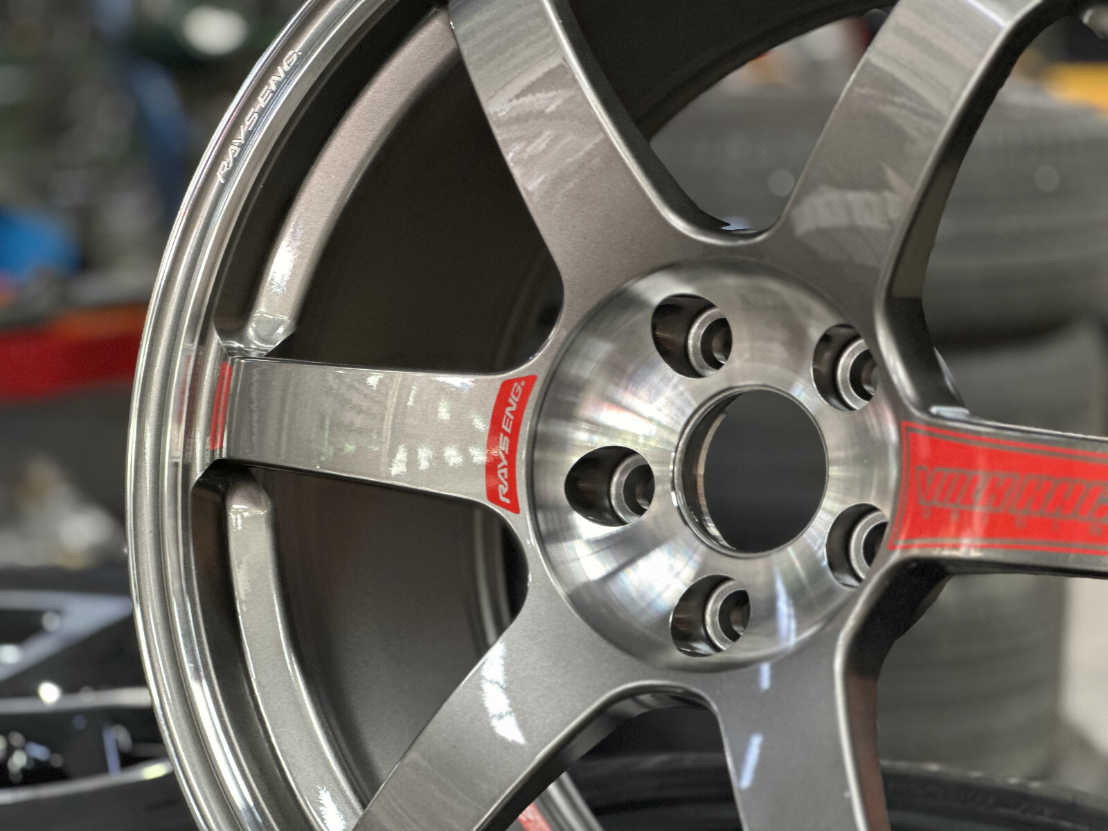 New Genuine 18x9.5 RAYS Volk Racing TE37 (4 Wheel) fit Evo X New Genuine 18x9.5 RAYS Volk Racing TE37 (4 Wheel) fit Evo X