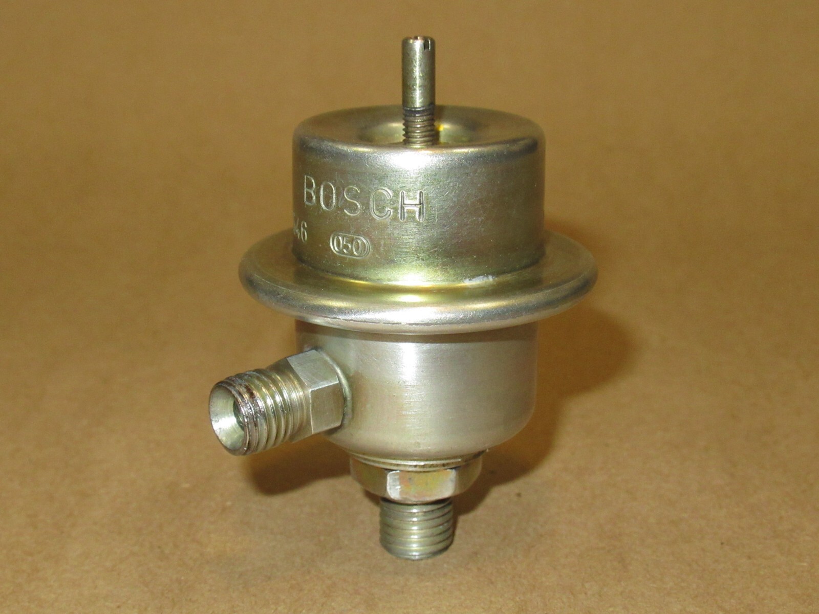 Mercedes Benz FPR Fuel Pressure Regulator BOSCH 0280161012