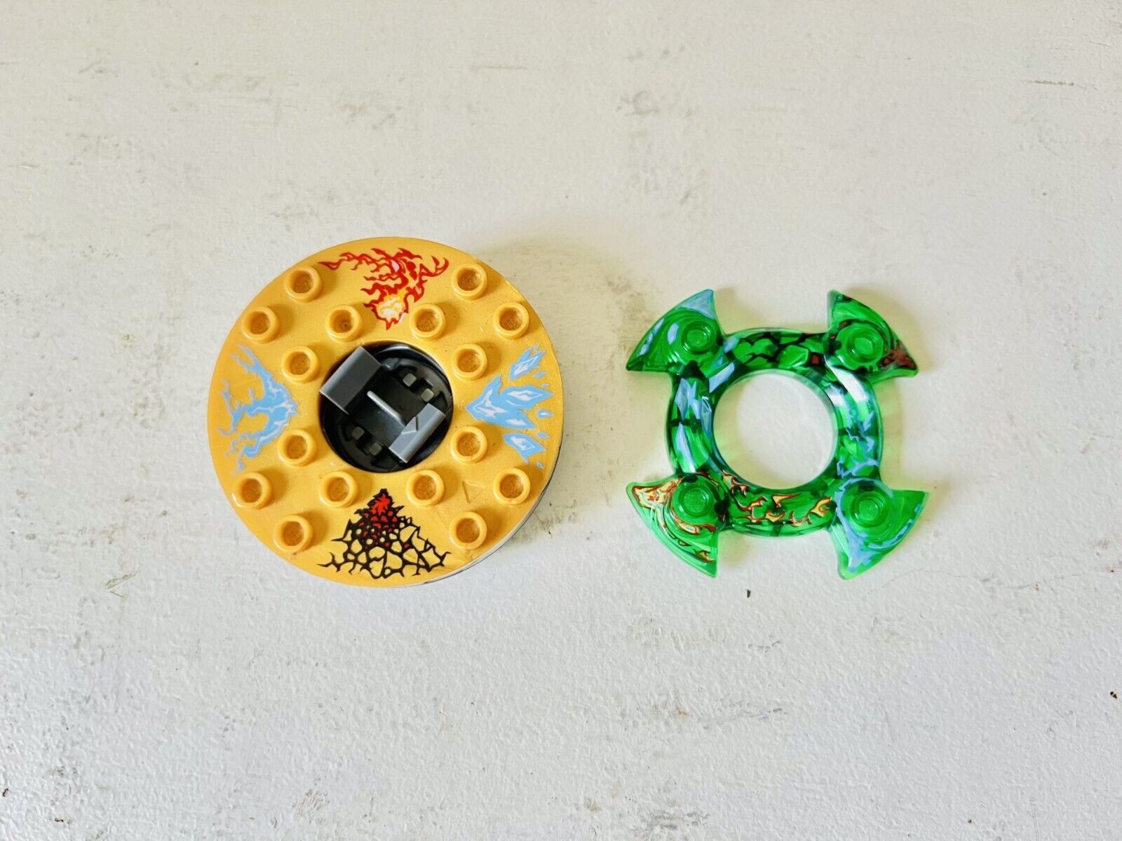 LEGO Ninjago Lloyd ZX Spinner 9574 LEGO Ninjago Lloyd ZX Spinner 9574