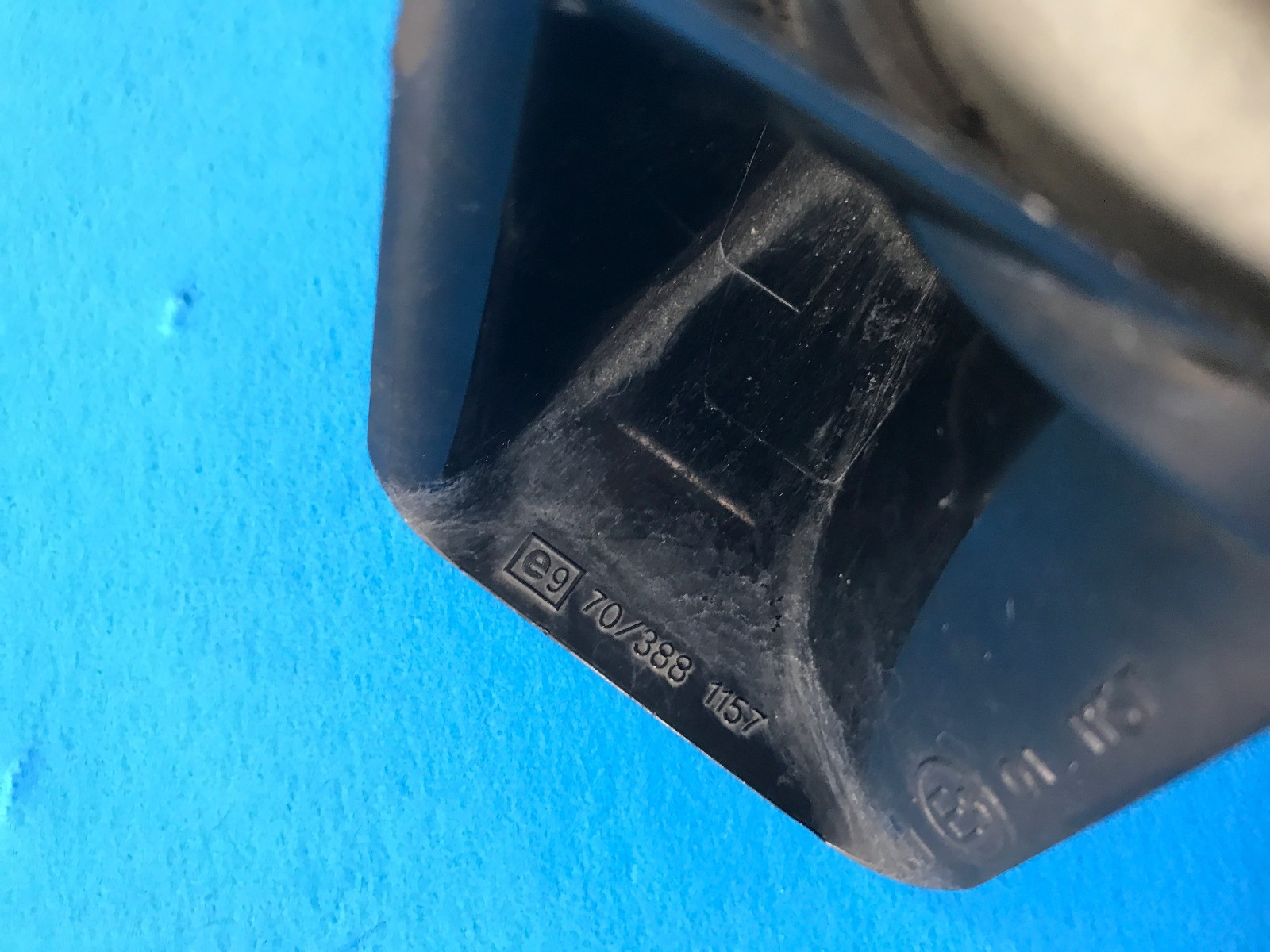 06 MERCEDES E350 W211 HORH BOSCH OEM 701388 11 57