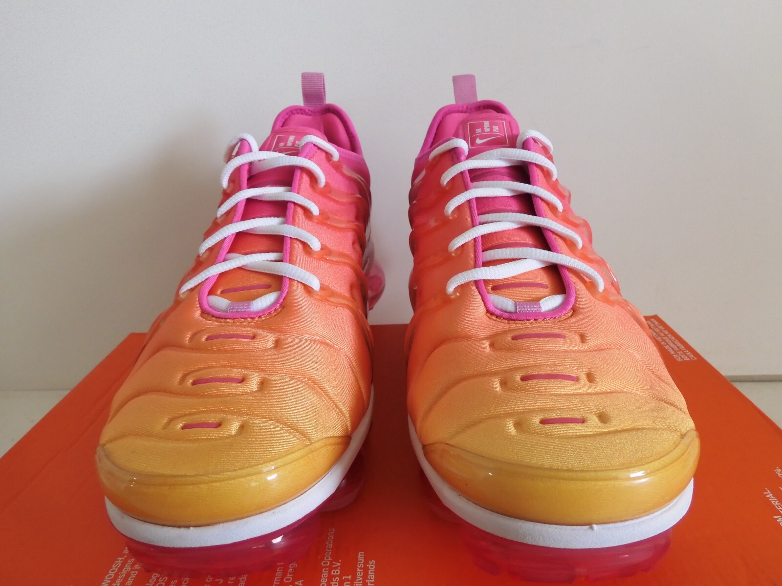 Pre-owned Nike Wmns  Air Vapormax Plus Laser Fuchsia-white Sz 9.5 [ci9900-600] In Pink