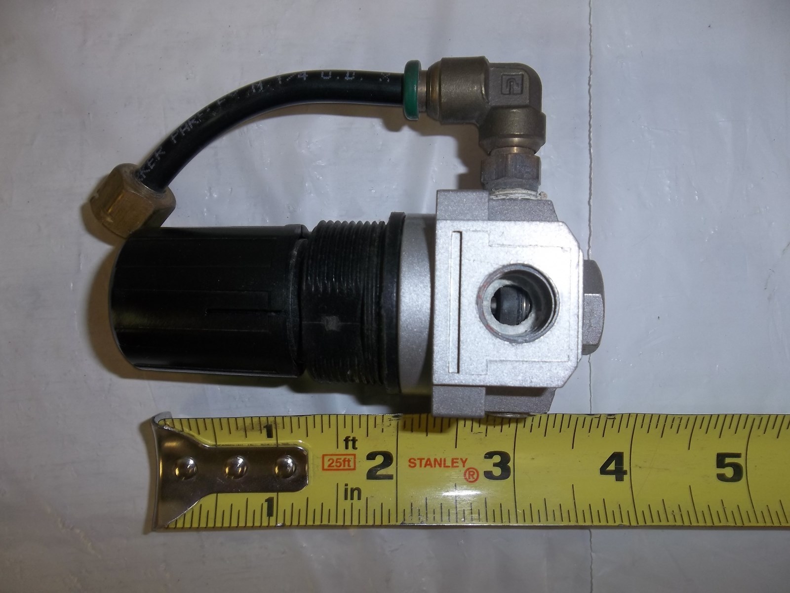 PORTER CABLE CFP23400S Air Compressor 4 gal gallon Regulator 4 Port D27253