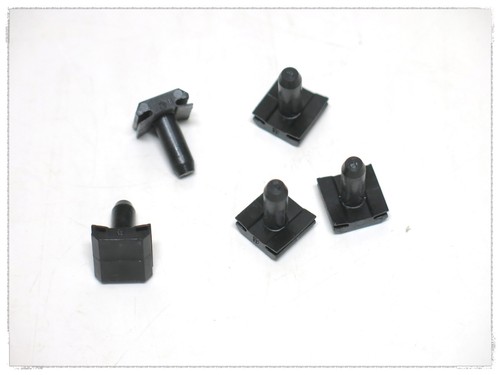 5x Clip Molding Fixing Clips Renault 4 5 9 11 18 25 Fuego Original Auto Parts 7703077055