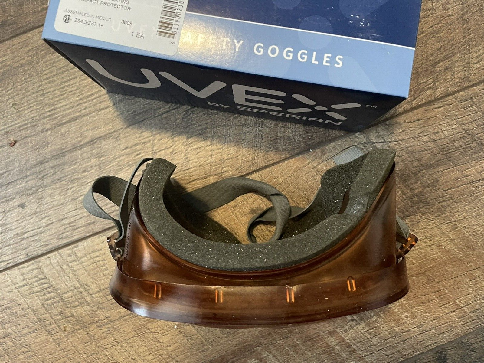 UVEX Classic S350CF Clear Lens Safety Goggles New