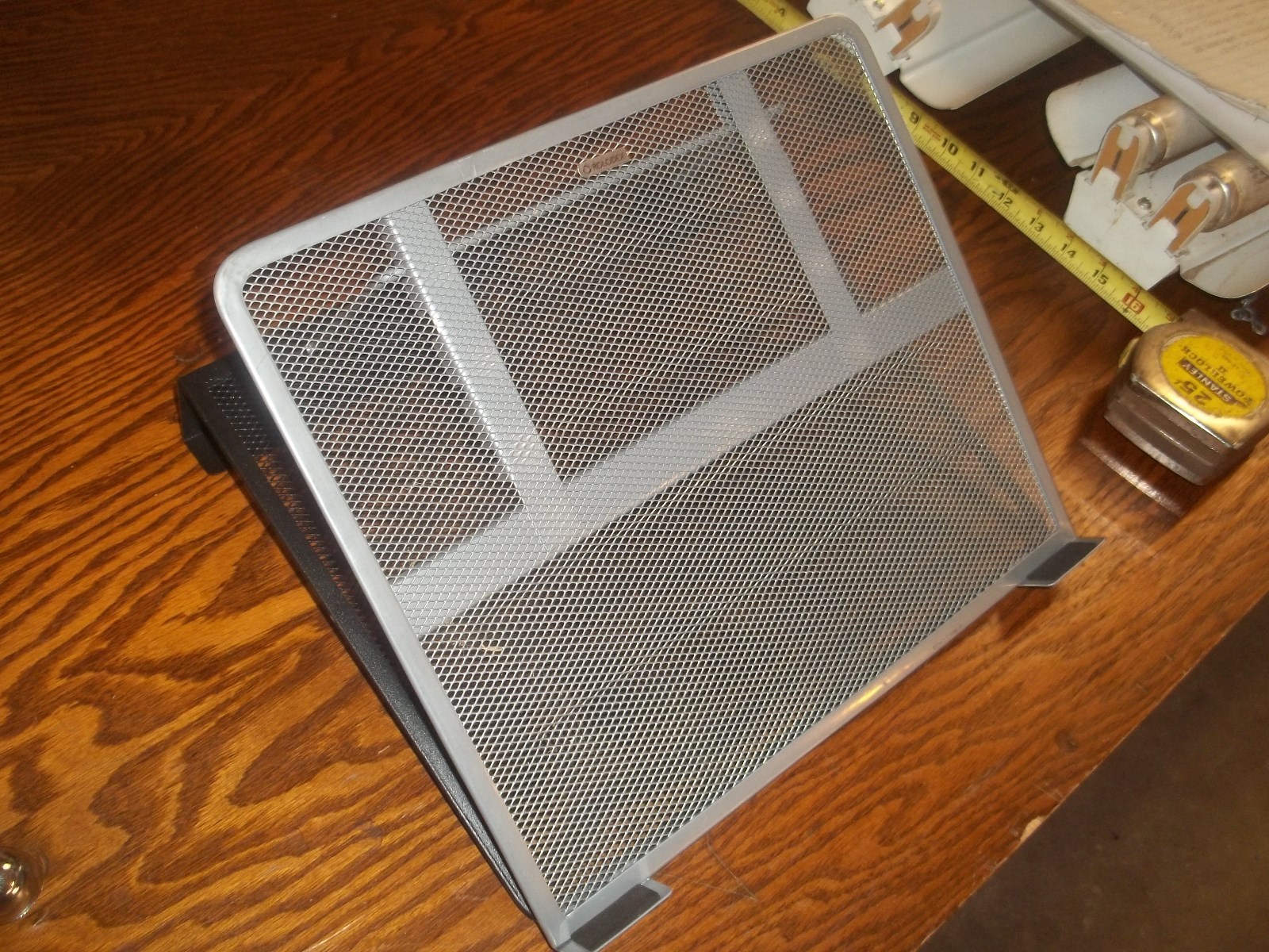 ROLODEX LAP TOP COMPUTER ADJUDTABLE TABLE