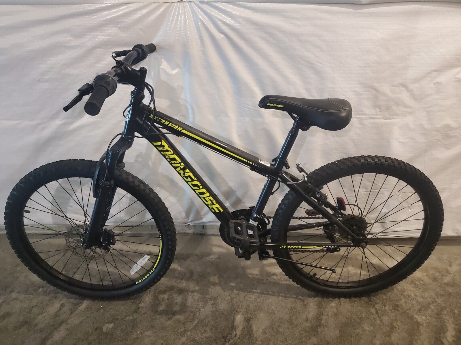 Mongoose Excursion Mountain Bike 24 Mongoose Excursion Mountain Bike 24