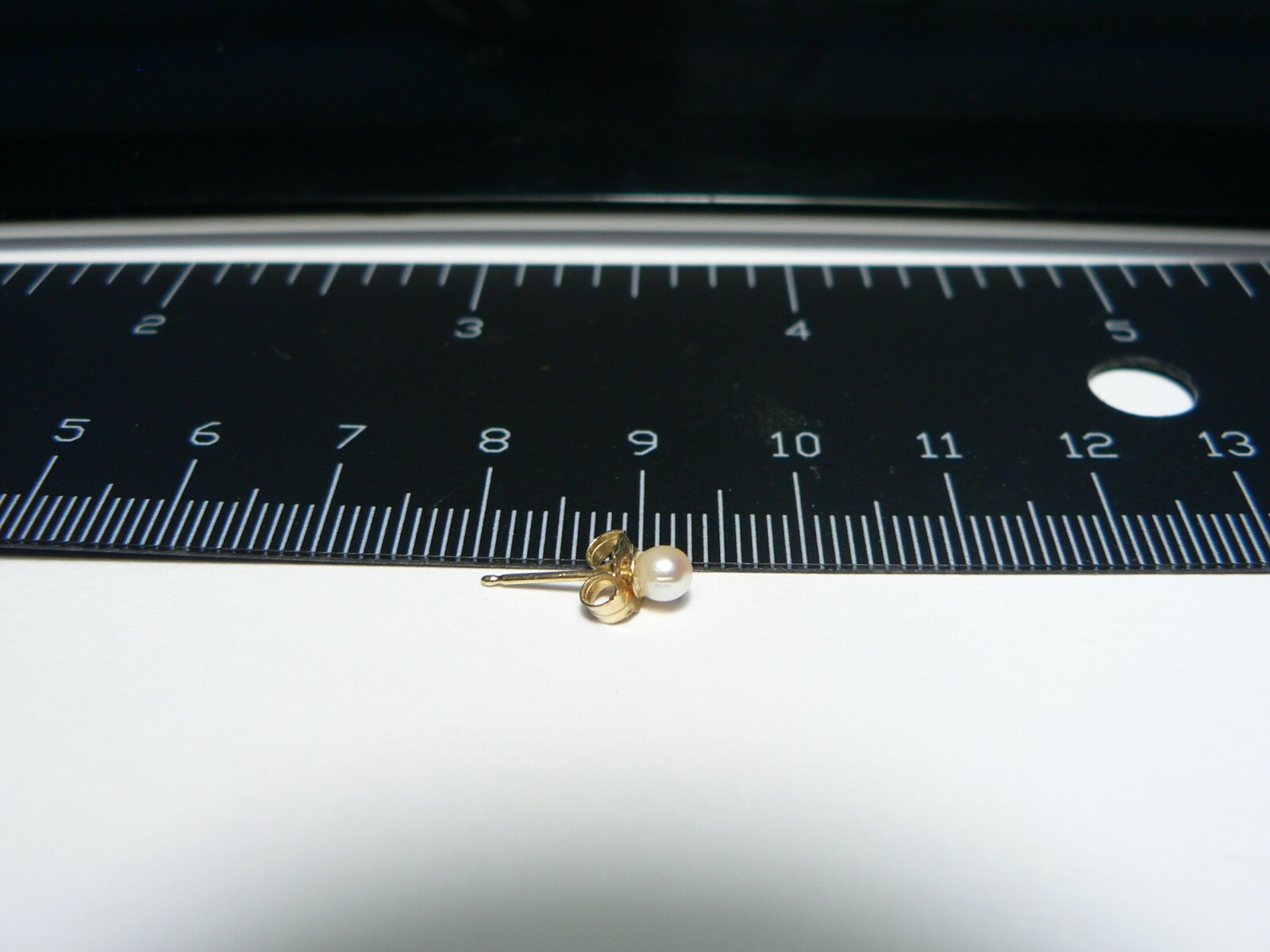 Vintage Cultured Pearl & 14K Yellow Gold Stud Earrings - 3 mm Size -Excellent!
