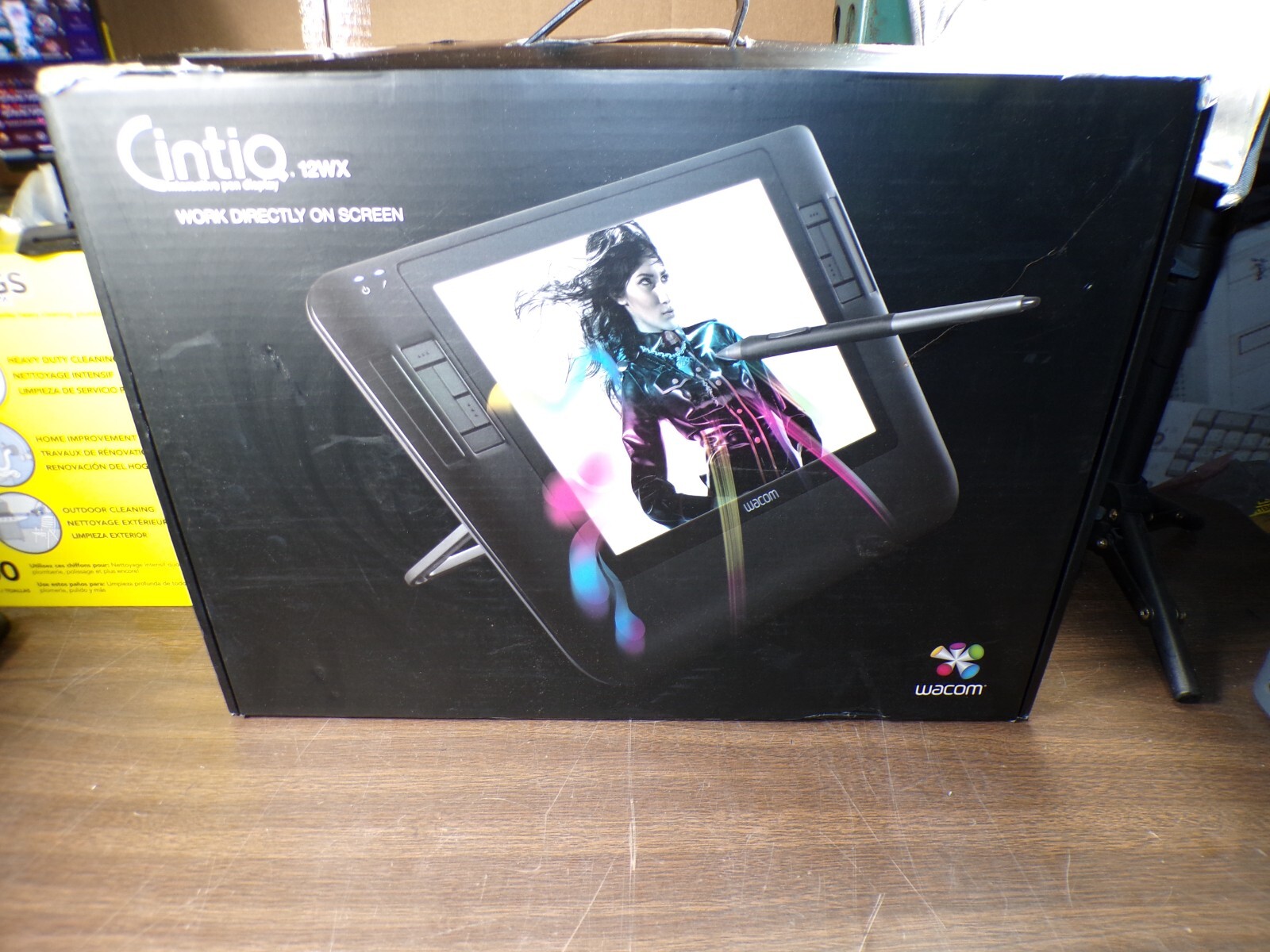 Wacom [ワコム] cintiq 12WX DTZ-1200W ワコム Cintiq 12WX DTZ-1200W/G0 価格比較 - 価格.com