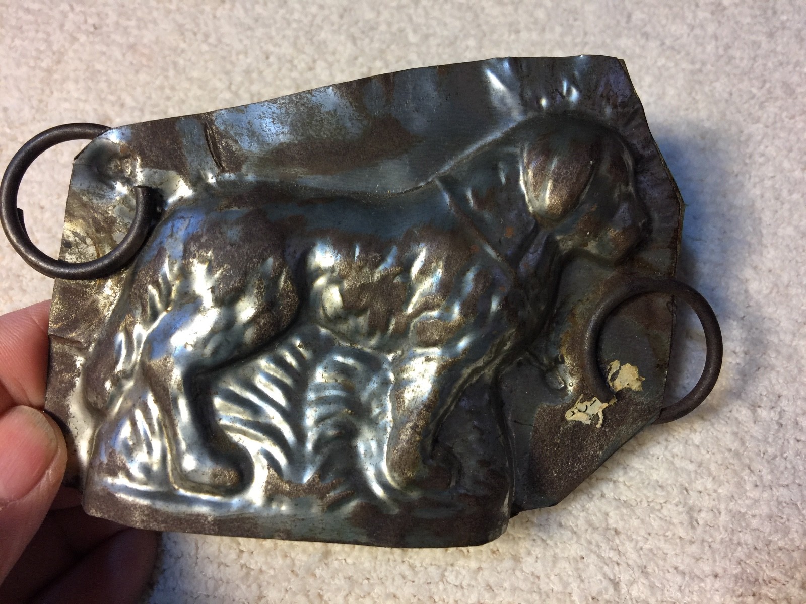 UNIQUE VINTAGE METAL DOG SHAPPED CHOCOLATE MOLD WITH ATTACHED RINGS