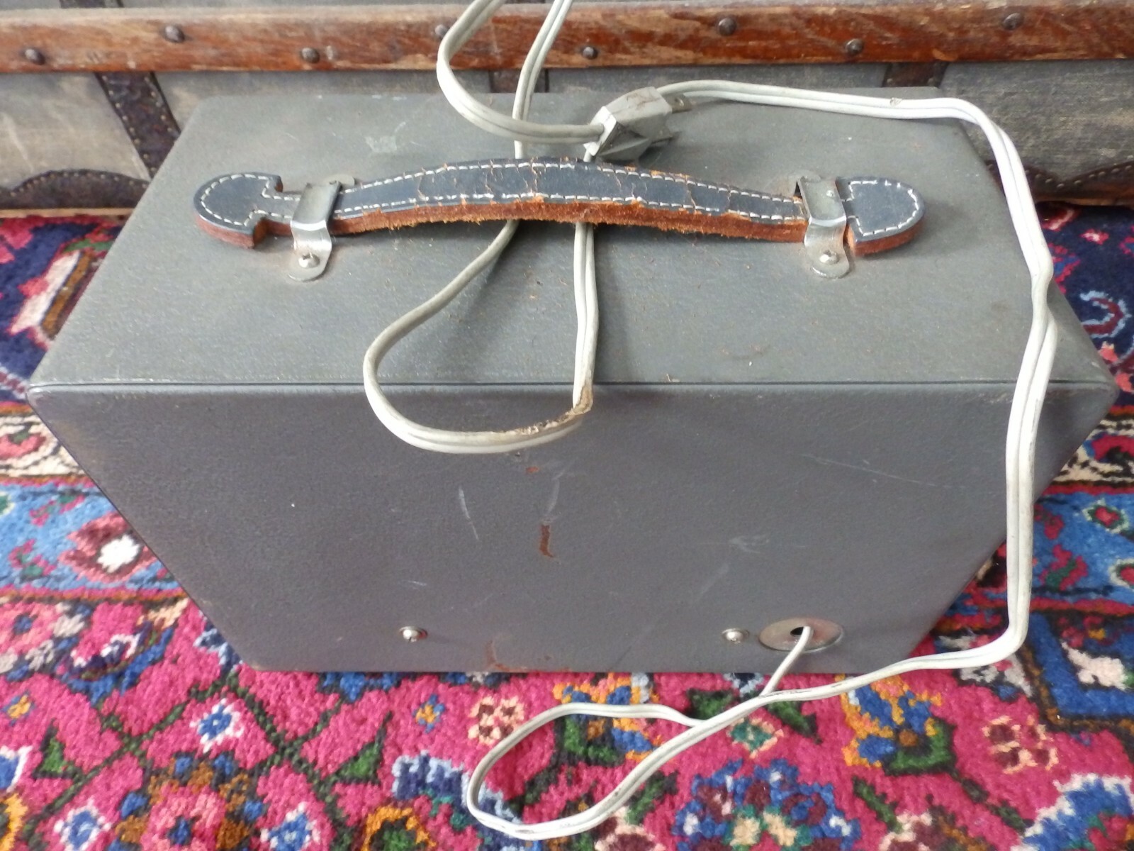 Vintage Lafayette Model TE-22 Audio Signal Generator Sine and Square Wave