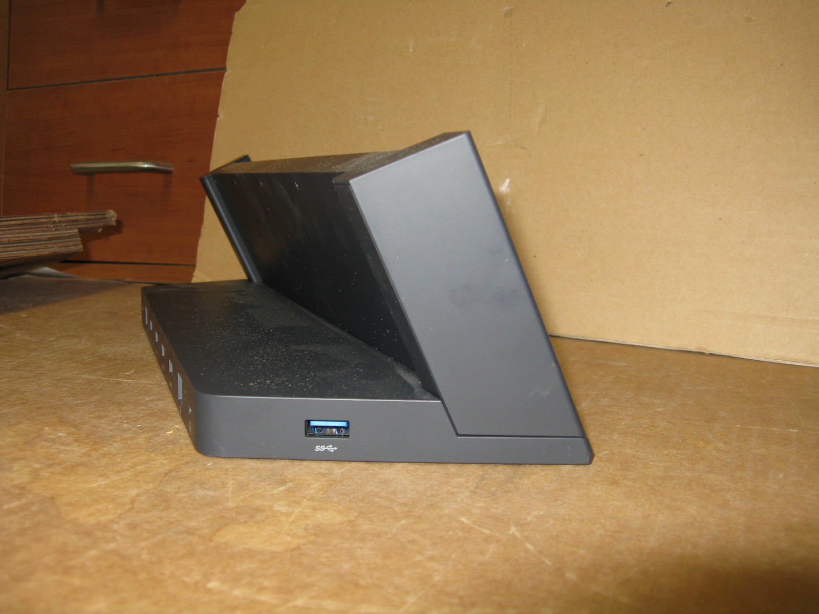 Microsoft Surface Pro 3 Docking Station Model 1664 - No AC Adapter