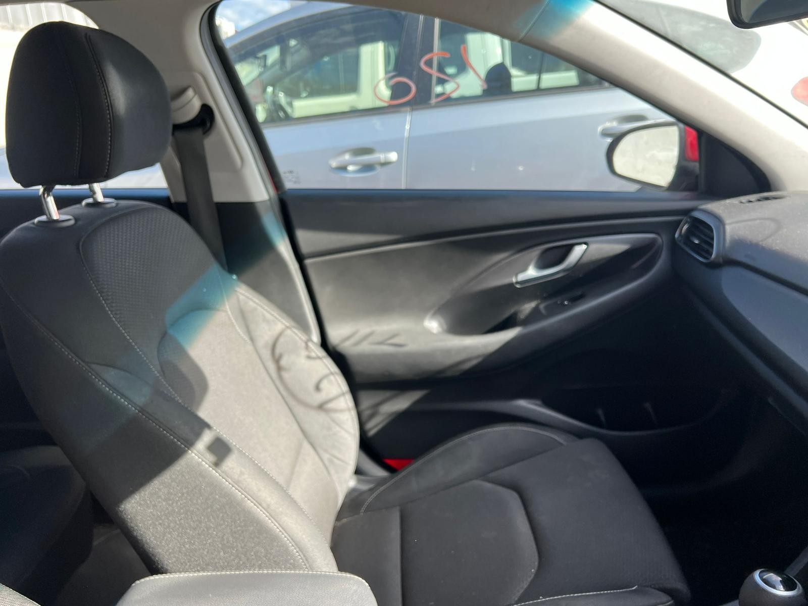 HYUNDAI I30 PD 03/2017-12/2023 LEFT FRONT DOOR HATCH S. KOREA VIN KMHH - thumbnail 11