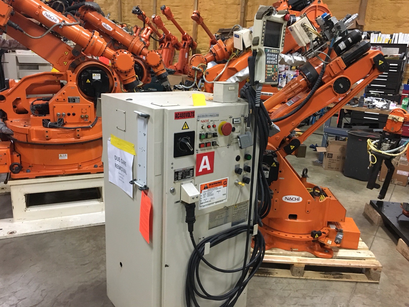 Робот 15 в 1. Abb irb 6640. kuka kr210. промышленный робот abb irb 2400. промышленный робот kuka kr-210 — 2 2000.