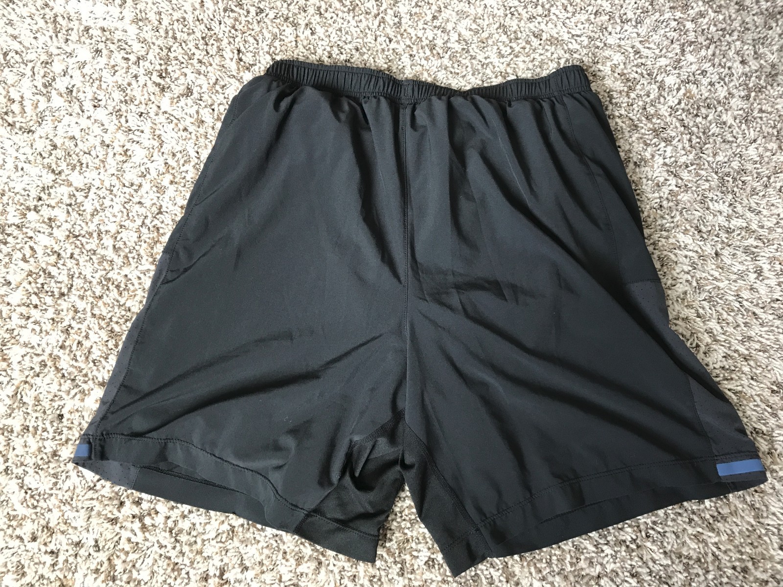 Gap Fit Black Athletic Shorts - Size M