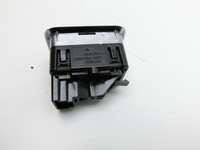 Mercedes S204 W204 C220 11-15  Kombi Fensterheberschalter Schalter Rechts Hinten Mercedes S204 W204 C220 11-15... Vorschau 2