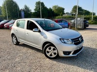 2015 Dacia Sandero 1.5 dCi Laureate Hatchback 5dr Diesel Manual Euro 5 (90 ps)