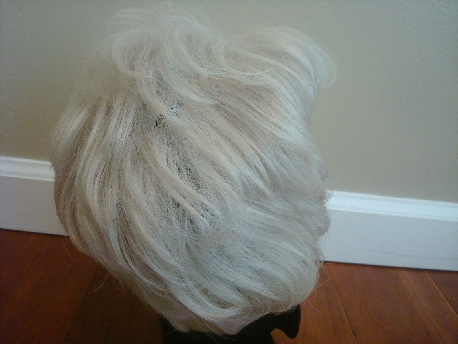 WIG COSTUME STAR SHORT WHITE HAIR DRESS UP