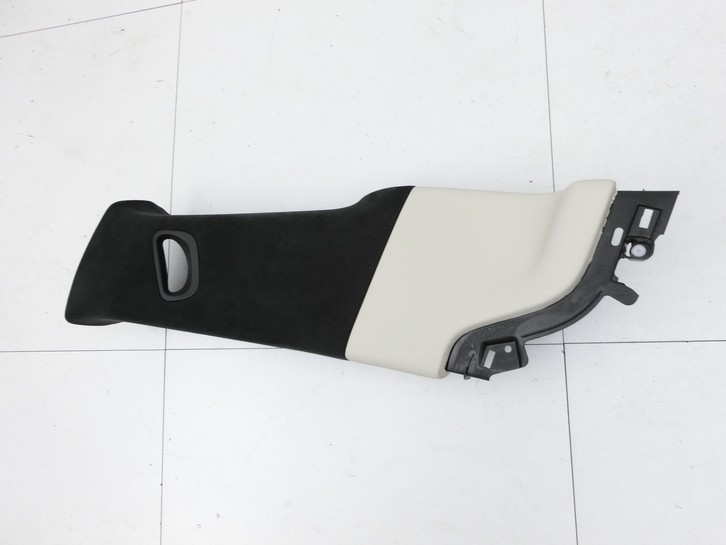Tesla Model S Palladium 21-25 Verkleidung für B-Säule Links Innen Tesla Model S Palladium 21-25 30.07.2024... Vorschau 2