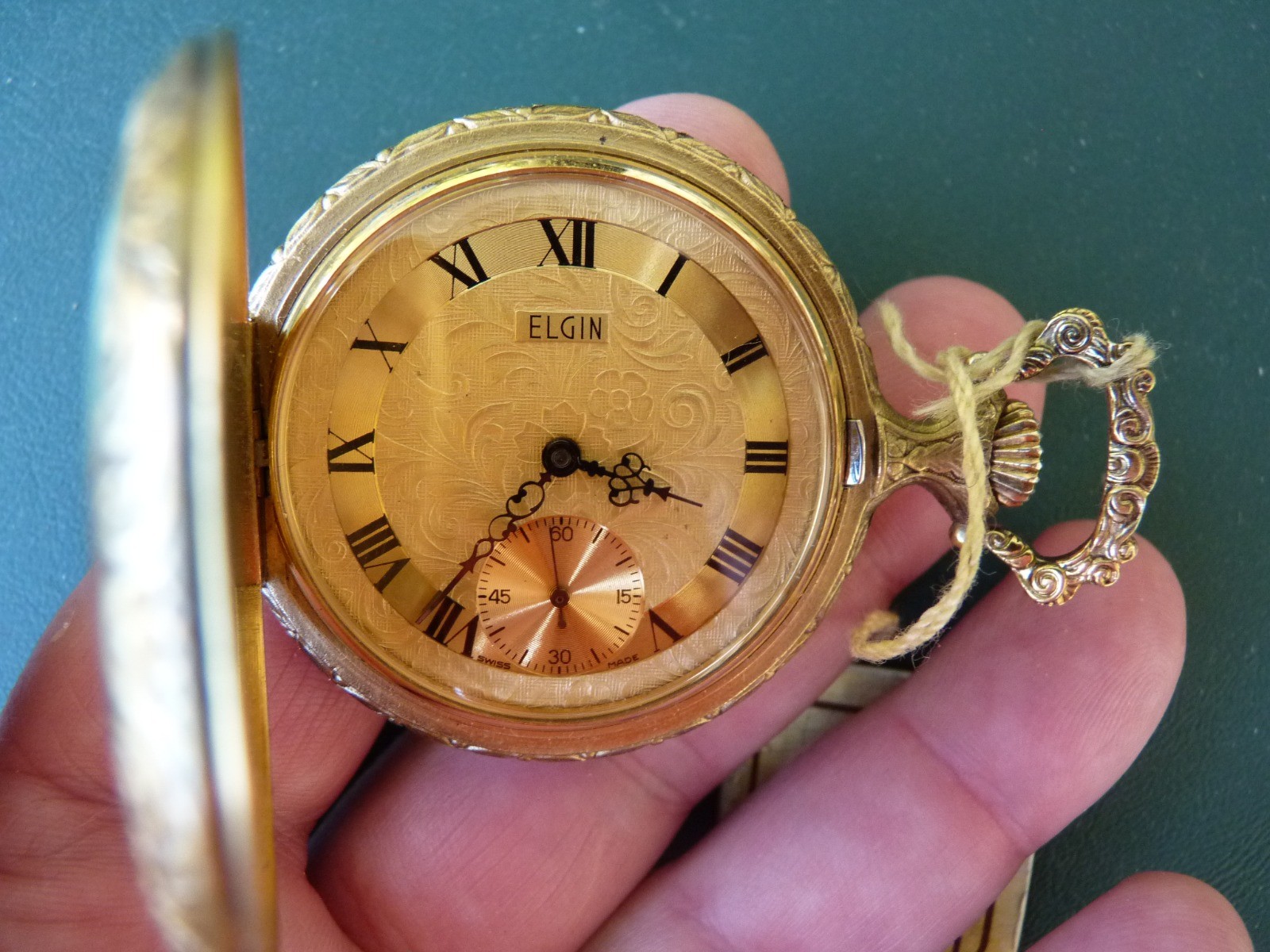 Vintage Circa 1070's Elgin Swiss Pocketwatch With Painted Scene on Front Cover
