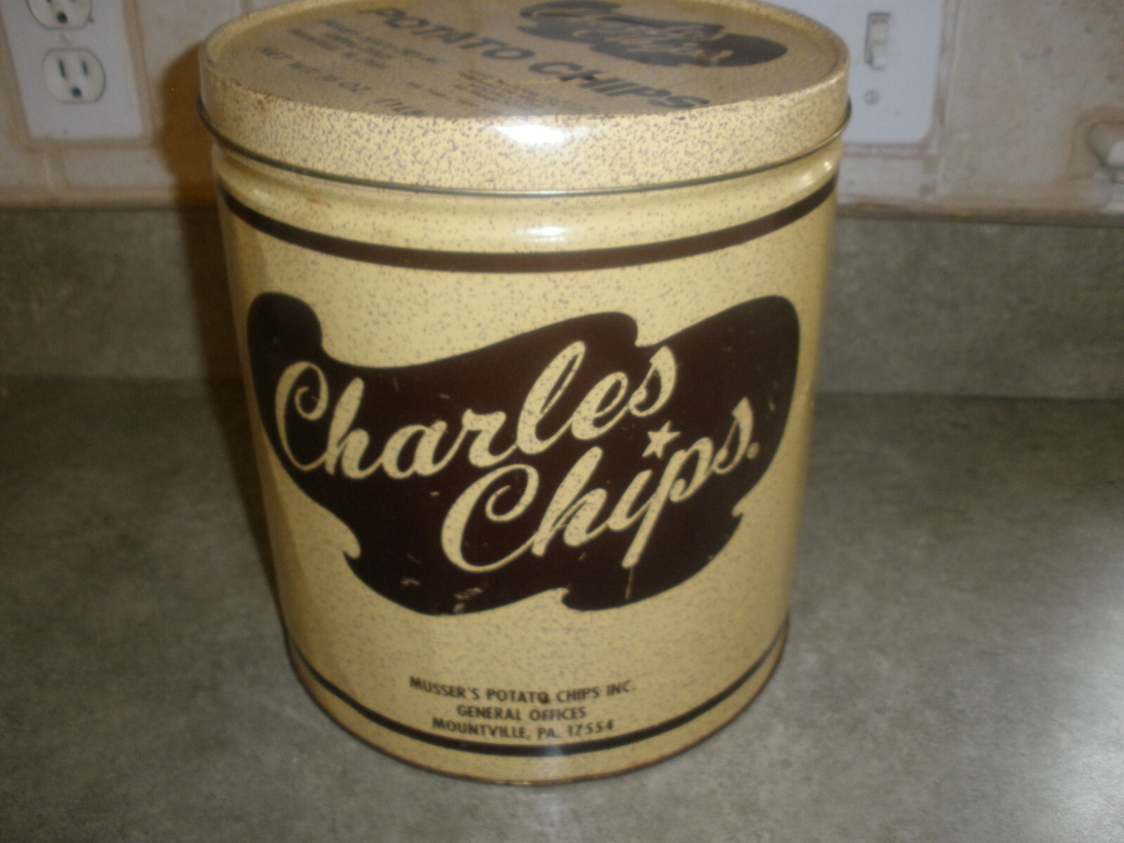 Vintage CHARLES CHIPS 16 oz. Potato Chip Can Musser's Potato