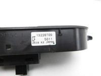 Opel Zafira B 05-11 Fensterheberschalter Schalter Rechts Vorne Opel Zafira B 05-11 02.11.2006 13228709 gebraucht Vorschau 2