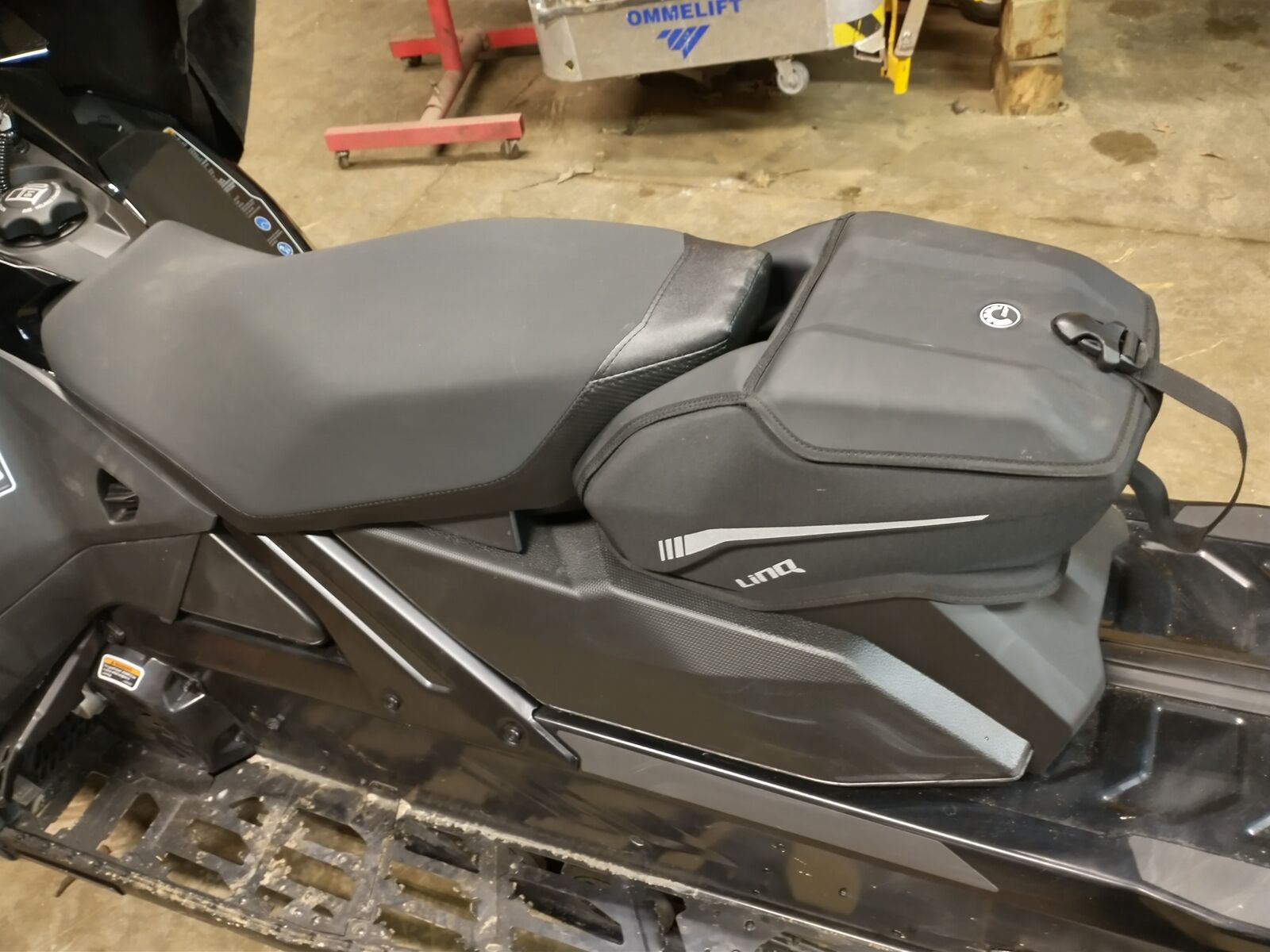 Ski Doo Snowmobile LinQ Trail Seat Bag REV 860201275 OEM | eBay Ski Doo Snowmobile LinQ Trail Seat Bag REV 860201275 OEM | eBay