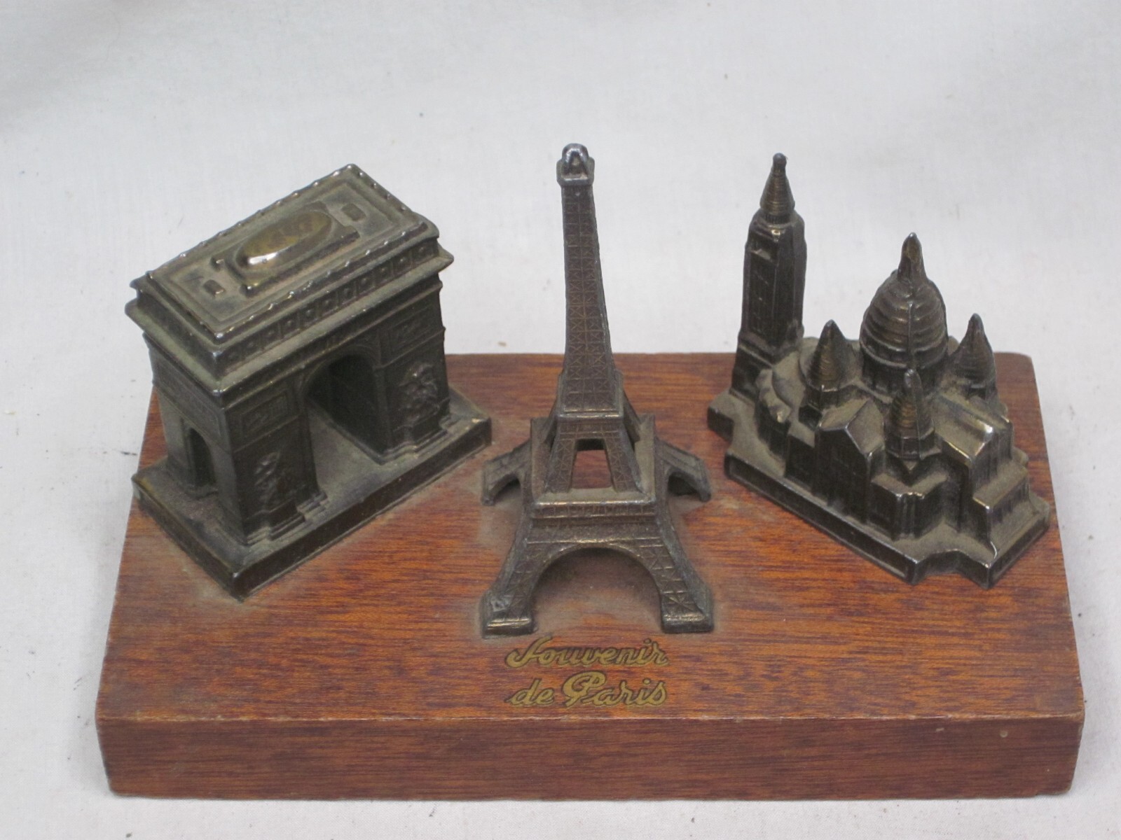その他 Souvenirs De Paris vintage Souvenir de Paris France French wood metal figures