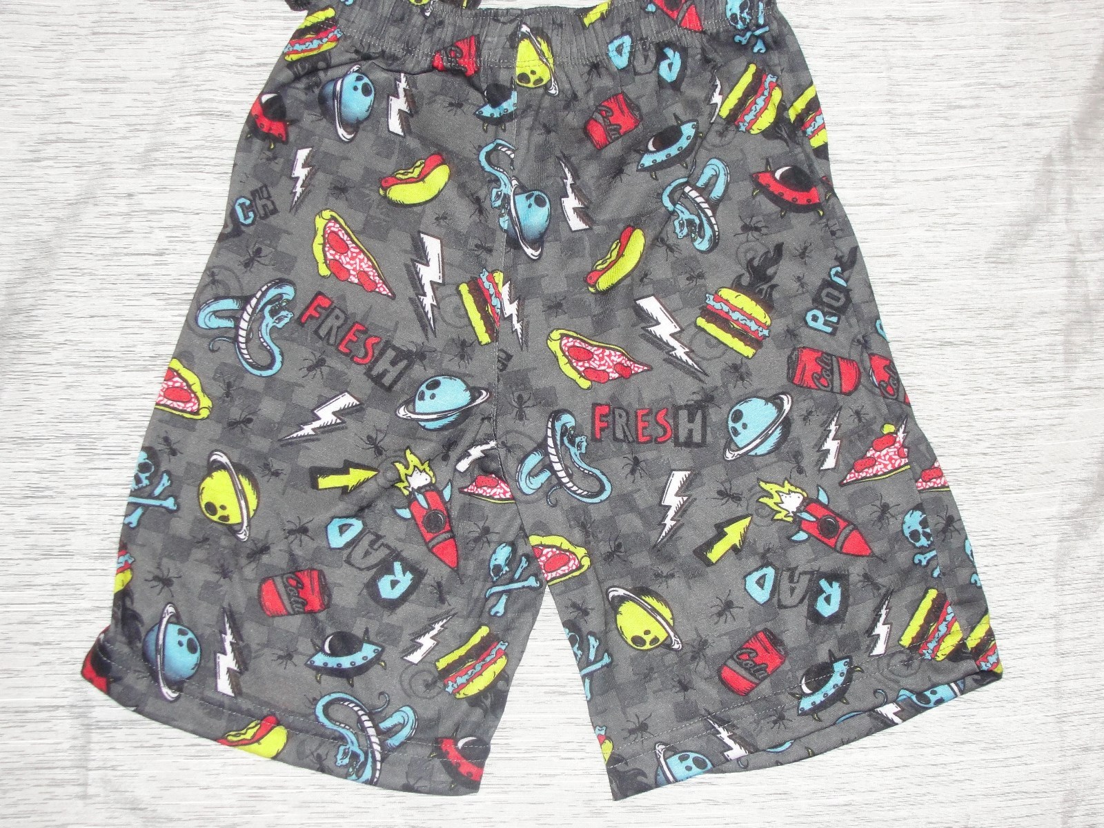 Boy's SZ 8 Joe Boxer sleepwear shorts 2 pair grey Rad Rock silver filigree