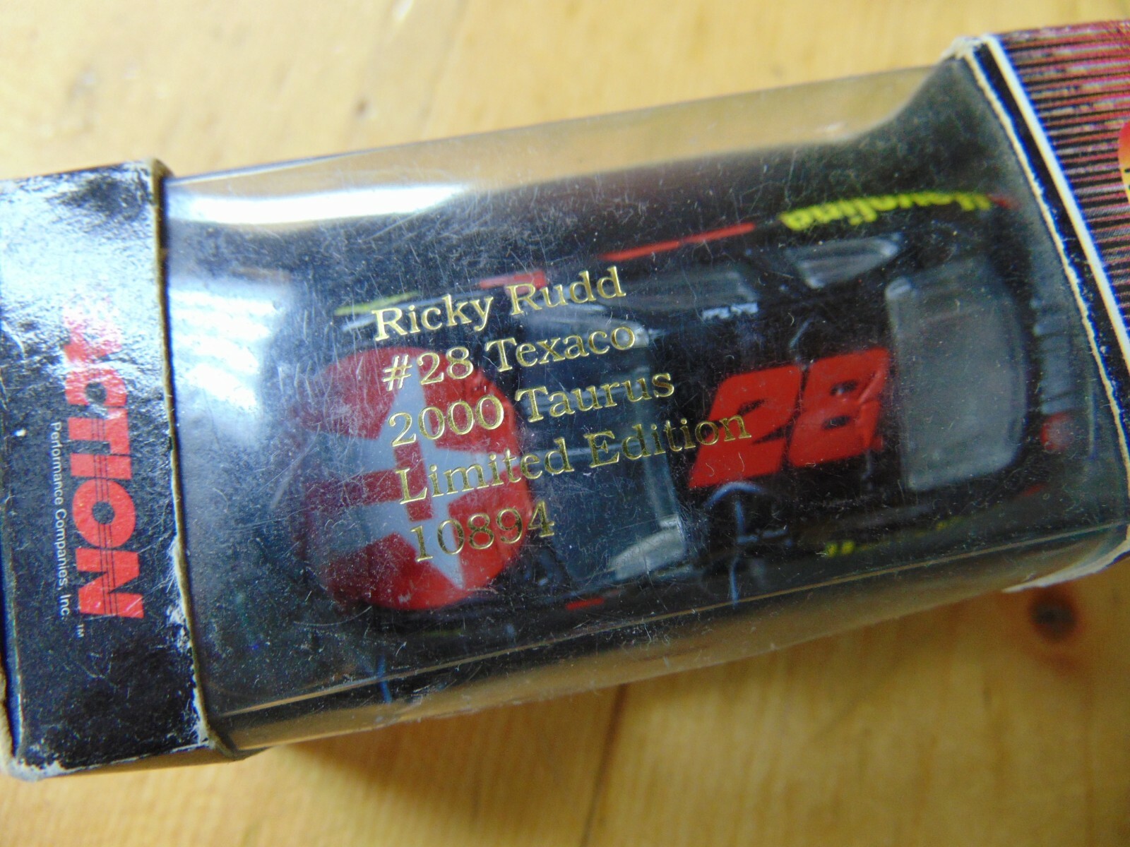 Ricky Rudd #28 Texaco 2000 Taurus Action Nascar 1:64 Diecast Car NIB COLLECTION
