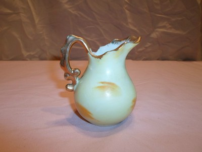 Enesco Creamer/Milk Bowl Pitcher #E2351 Fruit Pear Apple Dish Gold Trim Japan