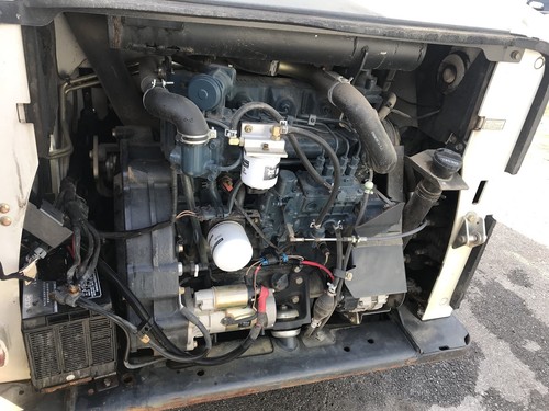 Bobcat Skid Steer S770    840 Hours