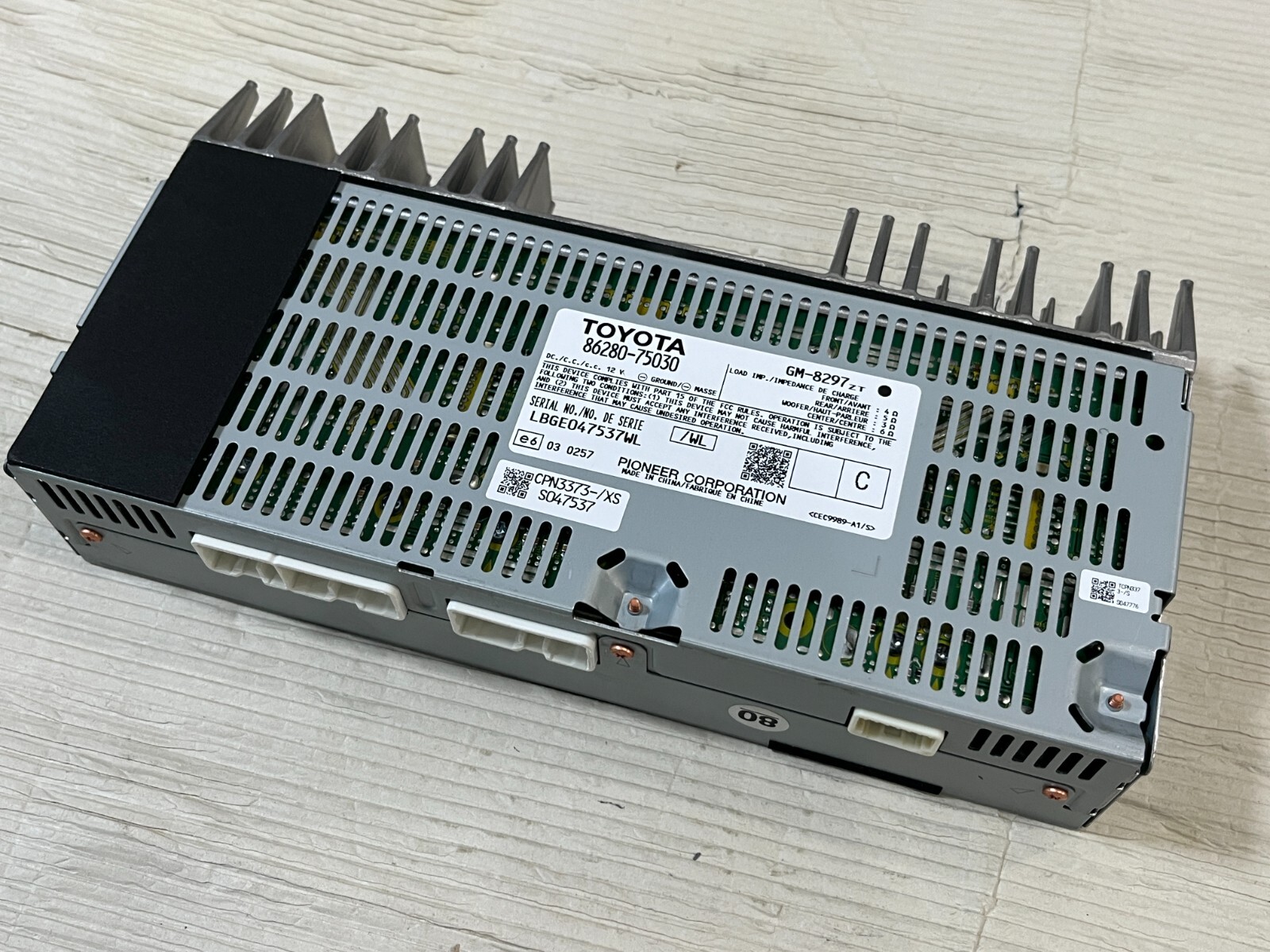 86280-75030 LEXUS HS250H AMP PIONEER RADIO SOUND AMPLIFIER