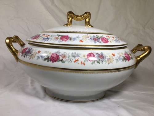 D & C France Limoges PINK ROSE Covered SOUP TUREEN by L. Bernardaud & Co.