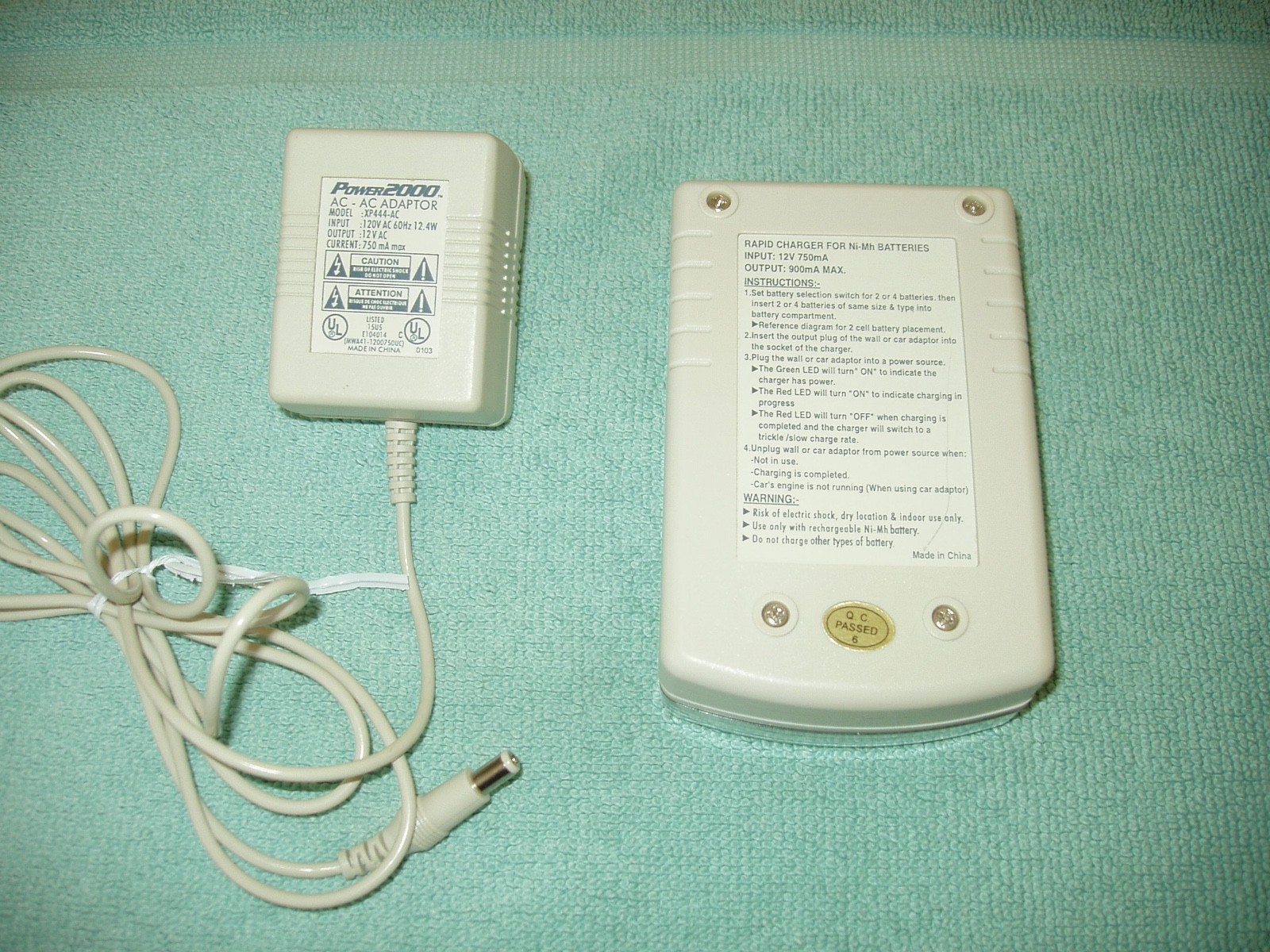 Power2000 Rapid Battery Charger NiMh Batteries XP444 With Adapter 12V 750mA