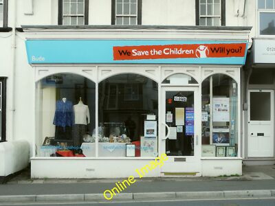 Photo 6x4 Save The Children charity shop, 3 Queen St, Bude Bude/SS2106  c2014