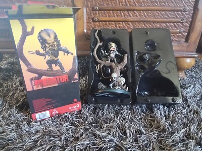 PREDATOR Q-FIG MAX ELITE FIGURE Quantum Mechanix - NEW IN BOX!