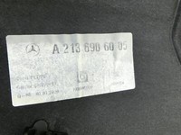 Mercedes W213 16-20 Lim Laderaumabdeckung Hutablage Heckablage Mercedes W213 16-20 21.09.2020 A2136908805... Vorschau 7