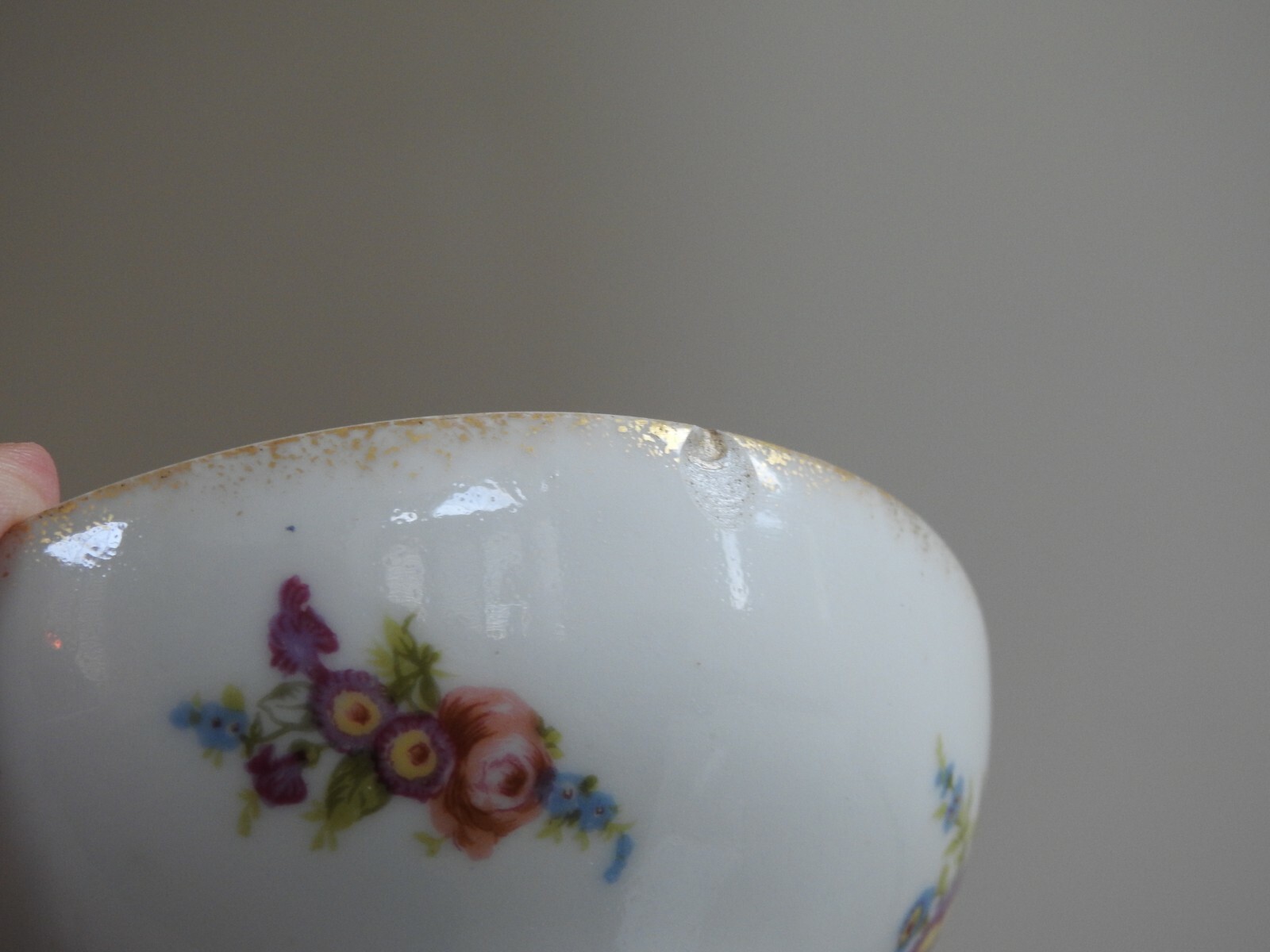 vtg antique LIMOGES HAIR RECEIVER porcelain floral  W G  & Co France vanity item
