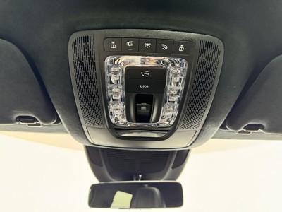 image 11 of interior