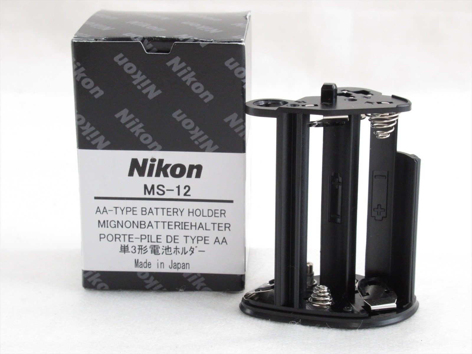 希少 ニコン F100用 Nikon MS-12 単3ホルダー 単3ホルダーMS-12 - 概要 | アクセサリー | ニコン