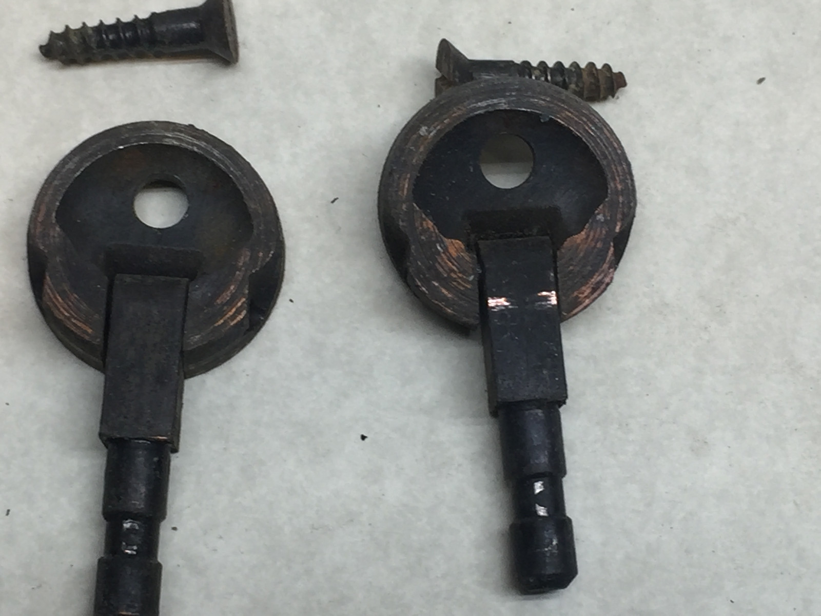 Vintage Singer Treadle Sewing Machine Cabinet Top Cover Hinges & head pin hinges