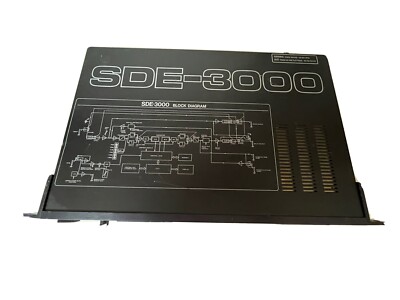 Roland SDE-3000 Digital Delay