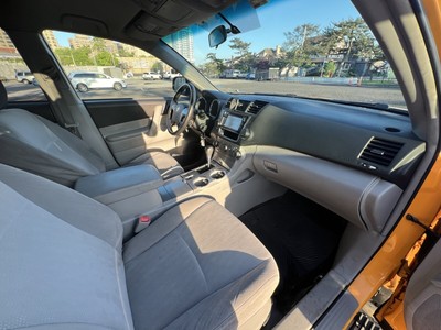 image 2 of interior