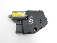 VW Golf 1K Variant 07-09 Schiebedachmotor Hinten VW Golf 1K Variant 07-09 01.12.2008 8R0959591A 8R0959591... Vorschau 4