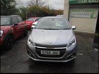 2019 Peugeot 208 1.2 PureTech 82 Signature 5dr [Start Stop] HATCHBACK Petrol Man