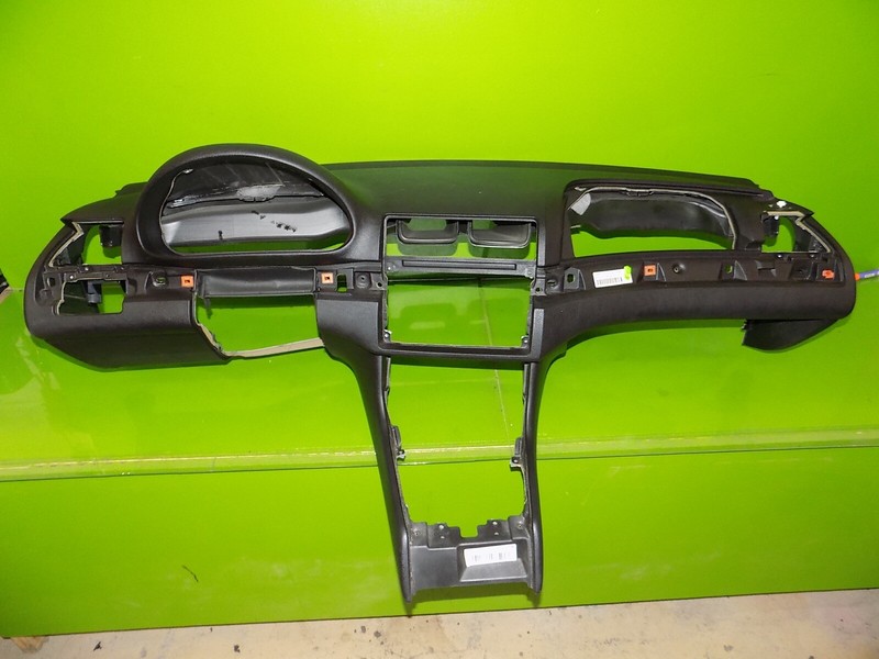 00-05 BMW 325i OEM dashboard center console panel assembly black 8222254