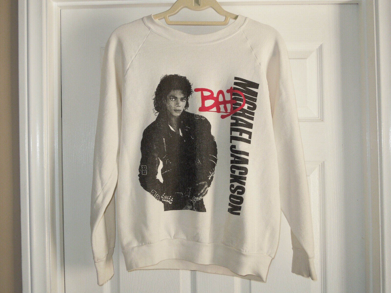 VTG 80s Michael Jackson BAD Tour 1988 Sweatshirt Adult VTG 80s Michael Jackson BAD Tour 1988 Sweatshirt Adult